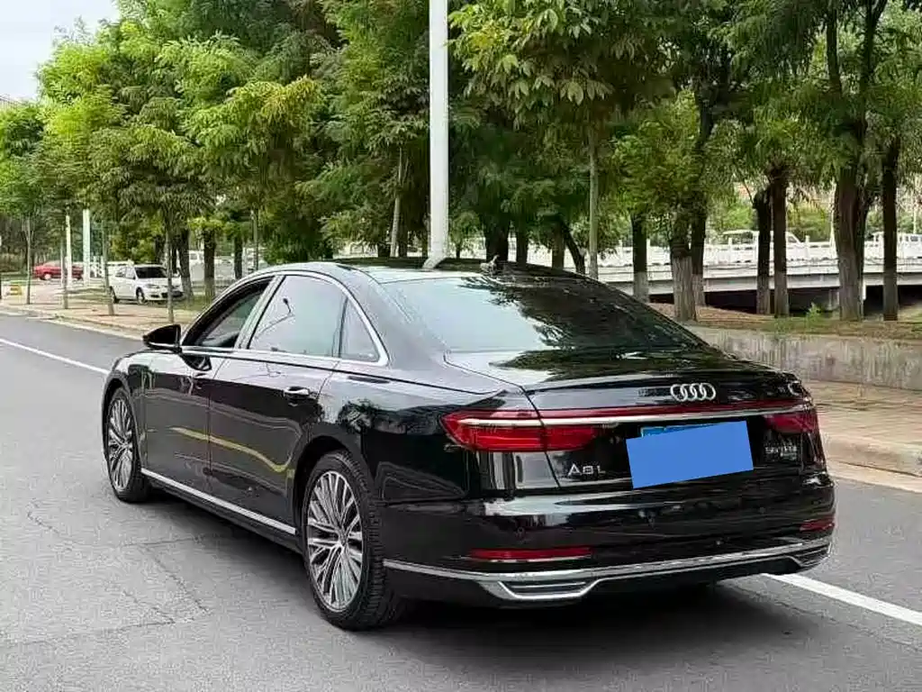 Audi A8 2019
