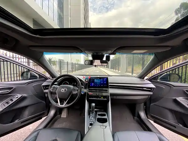 Toyota Avalon 2022