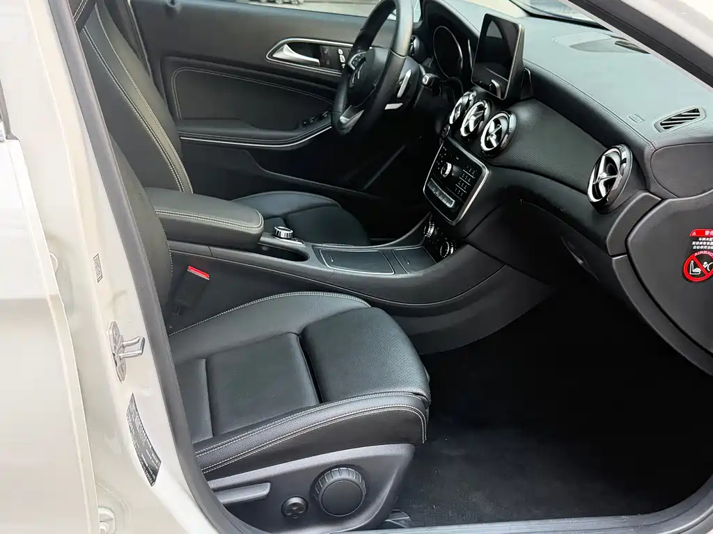 Mercedes-Benz GLA 2019 — фото 15