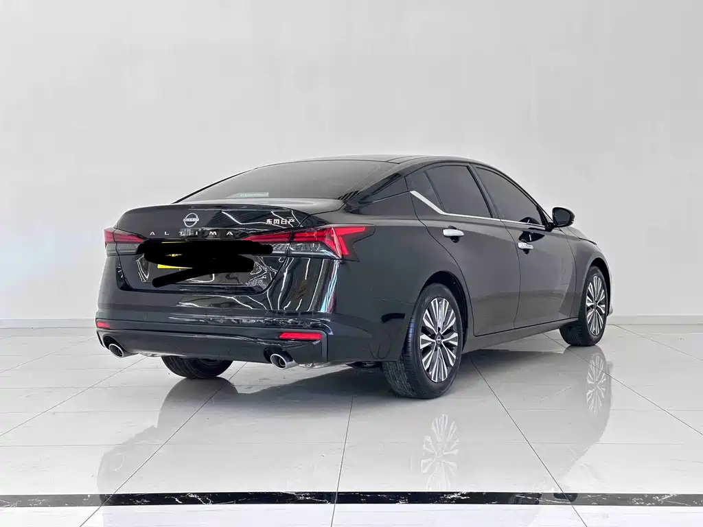Nissan Teana 2025