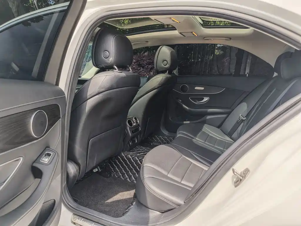 Mercedes-Benz C-Class 2021 — фото 14
