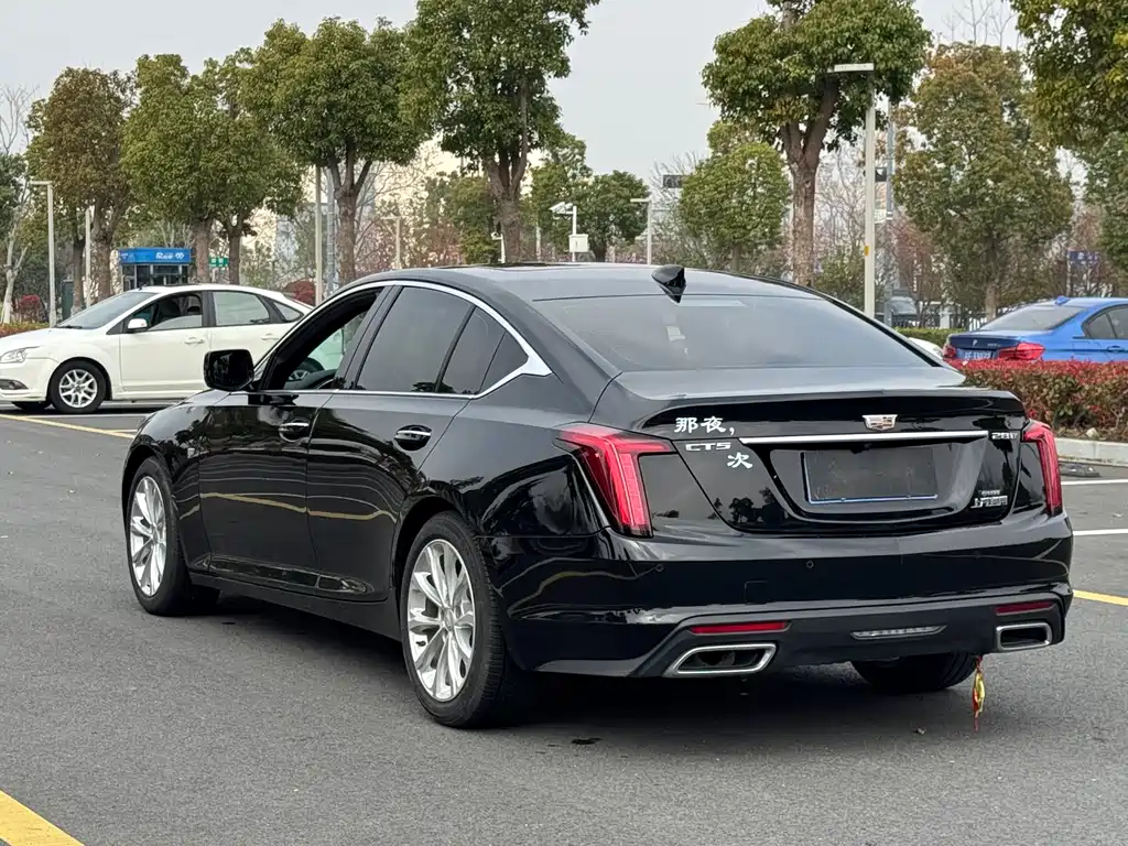 Cadillac CT5 2022 — фото 6