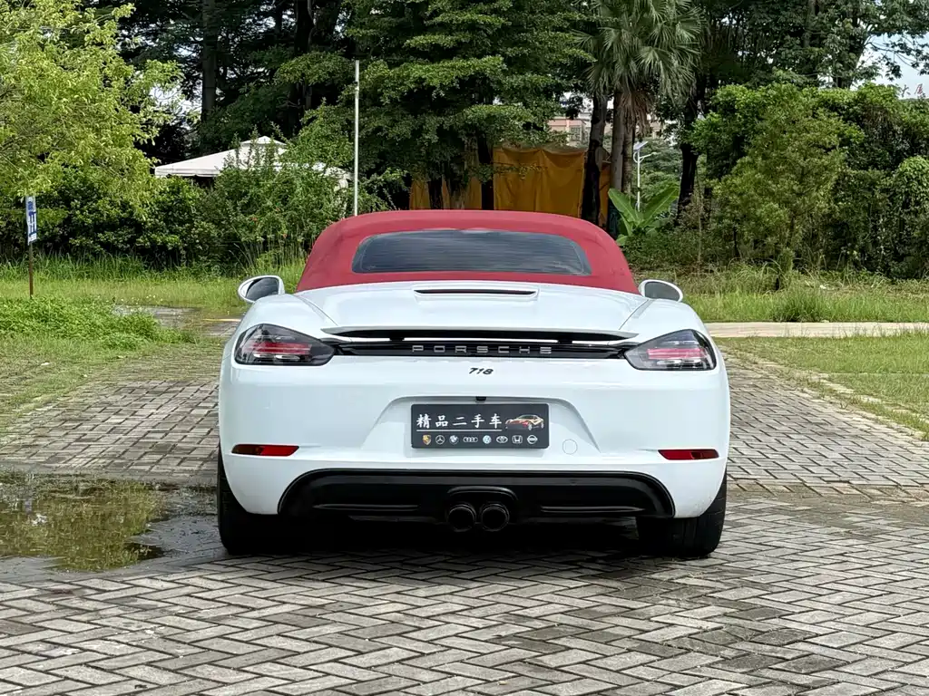 Porsche 718 2016 — фото 15