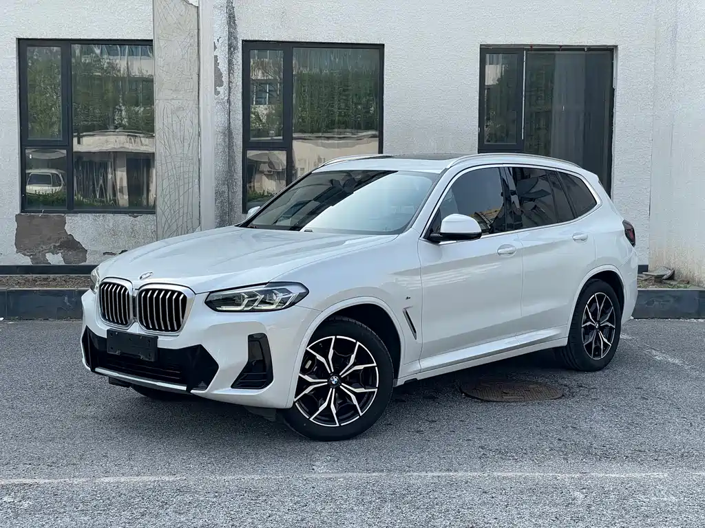 BMW X3 2022 — фото 1