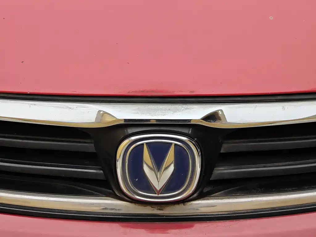 Changan Eado XT 2015 — фото 3