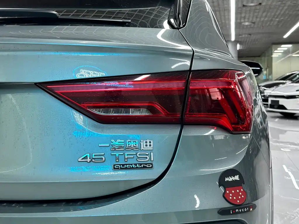 Audi Q3 Sportback 2021 — фото 21