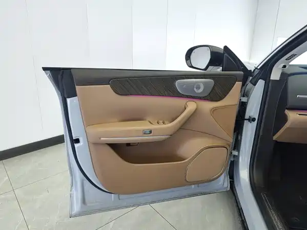 Leapmotor C11 2025