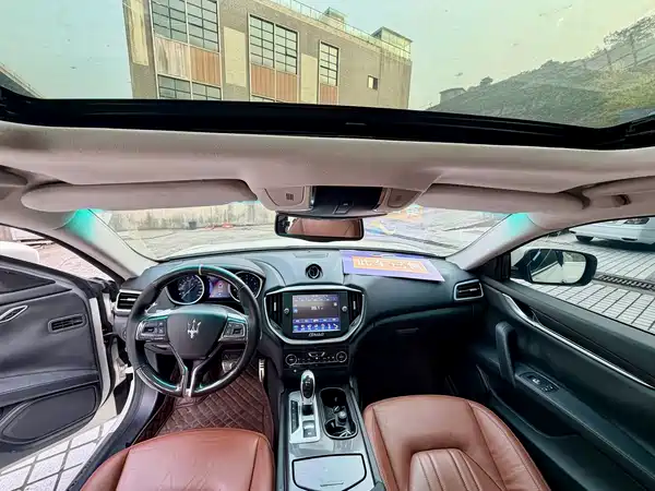 Maserati Ghibli 2014