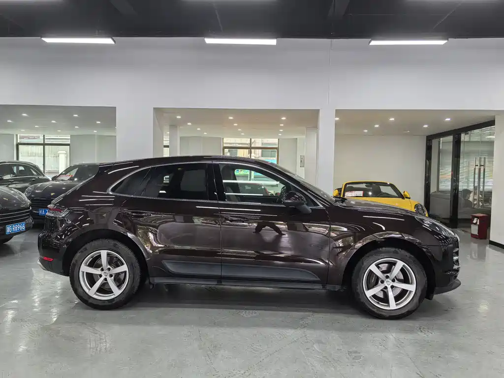 Porsche Macan 2019 — фото 4