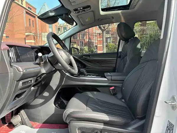 GAC Trumpchi M8 2024