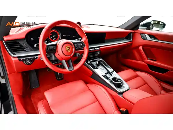 Porsche 911 2023