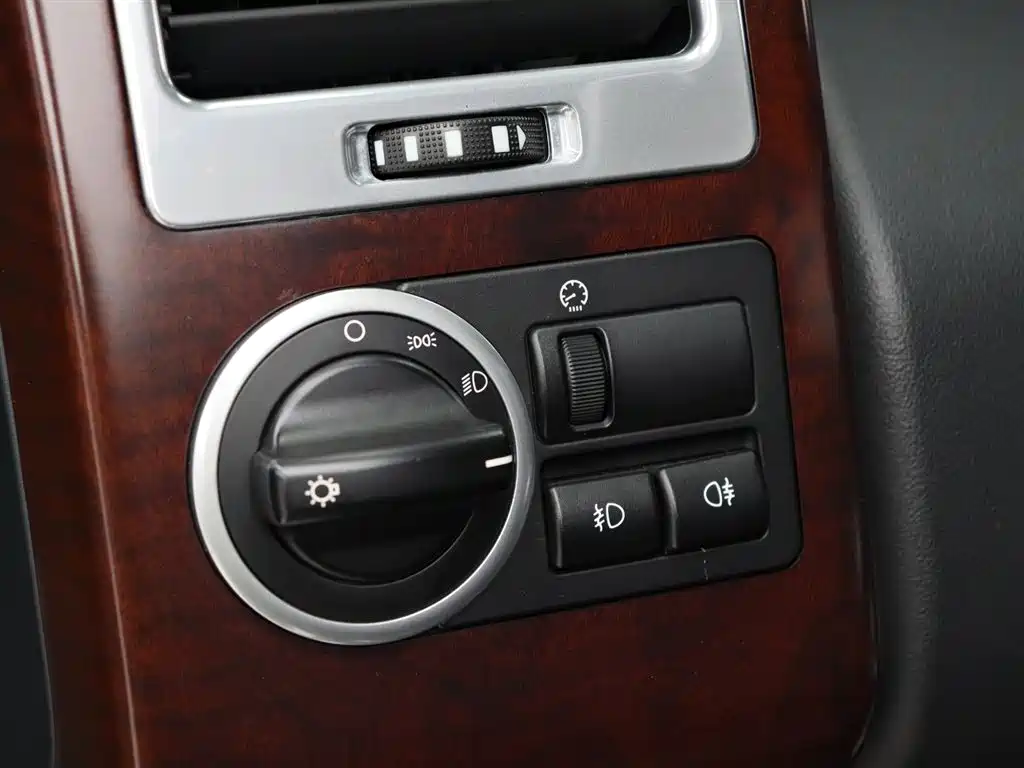 Land Rover Range Rover 2014 — фото 7