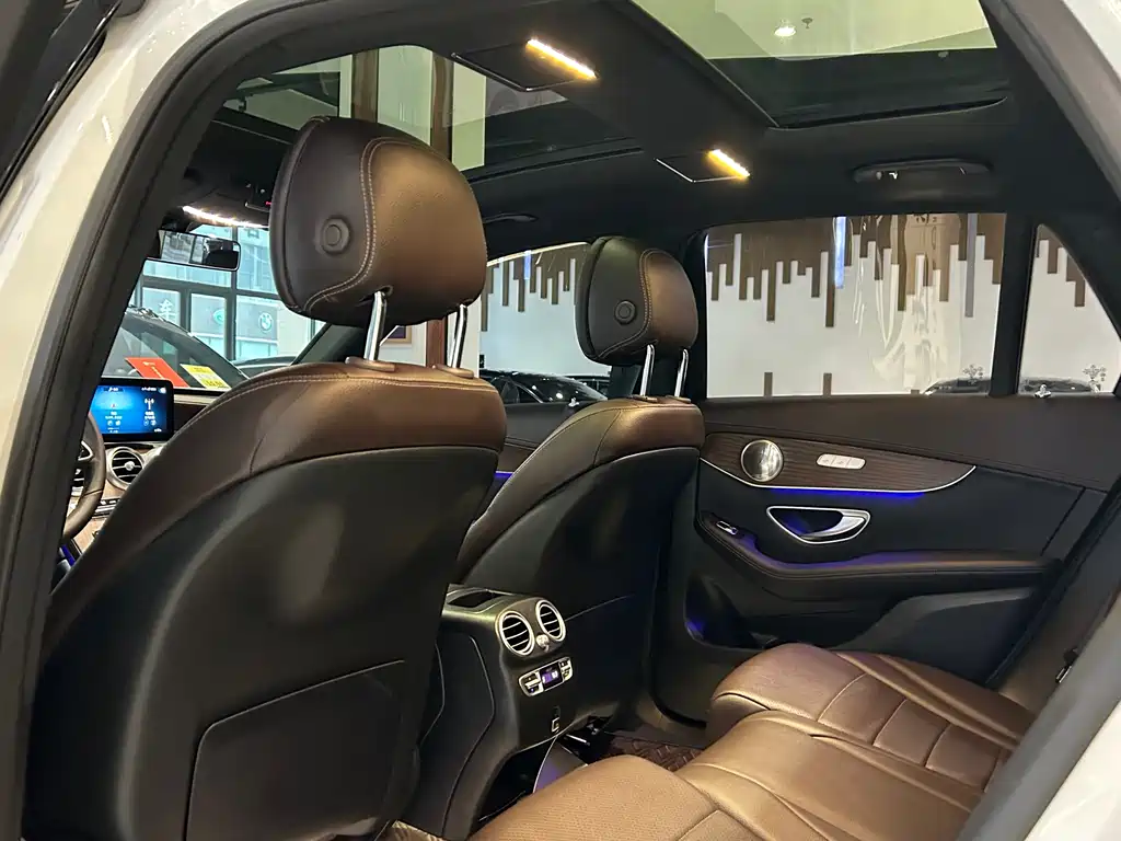 Mercedes-Benz GLC 2022 — фото 18