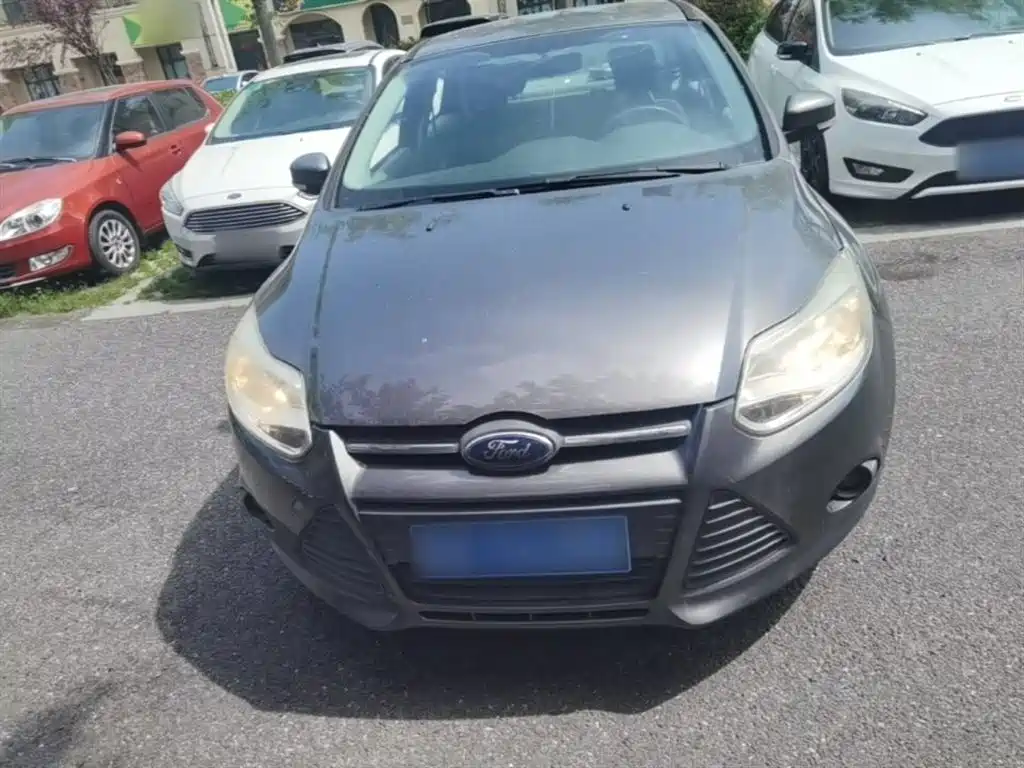 Ford Focus 2015 — фото 3