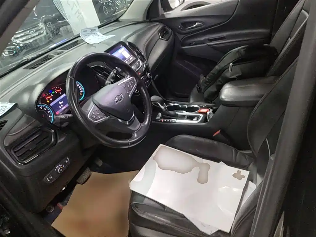 Chevrolet Equinox 2021 — фото 15