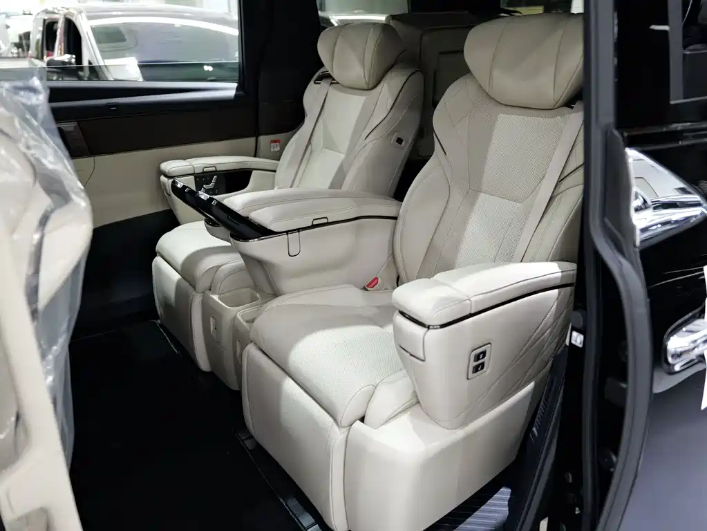 Toyota Alphard 2026 — фото 9