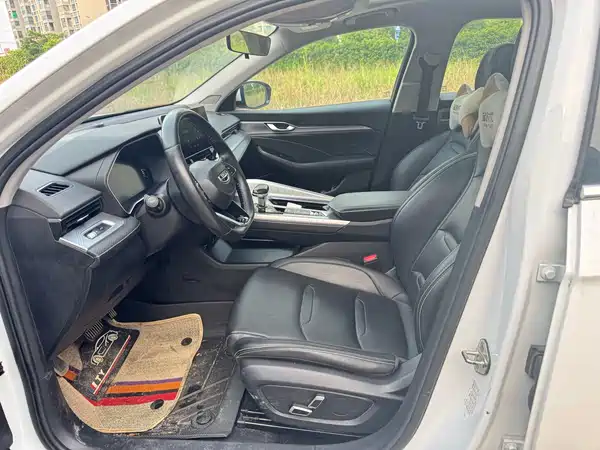 Geely Xingrui 2022