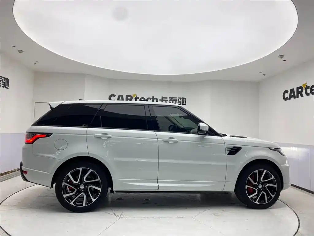 Land Rover Sport 2020 — фото 4