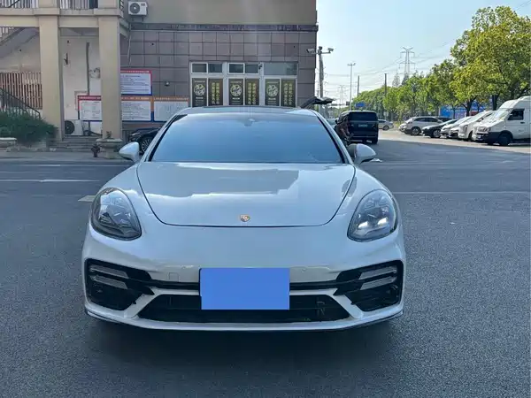 Porsche Panamera 2017