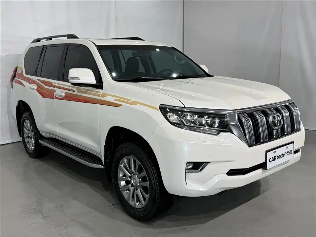 Toyota Prado 2019 — фото 2