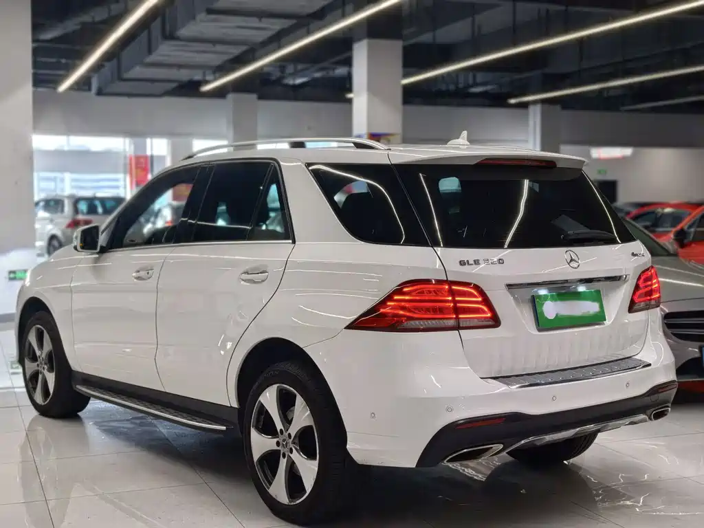 Mercedes-Benz GLE 2018