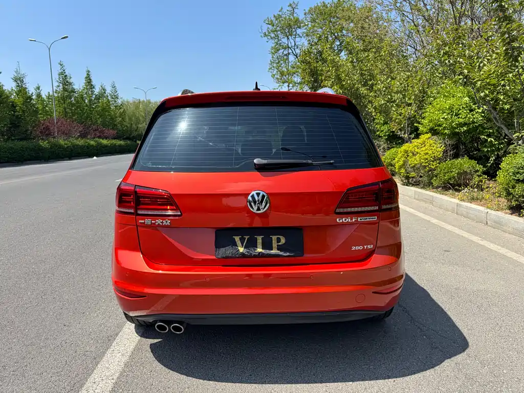 Volkswagen Golf Sportsvan 2019 — фото 25