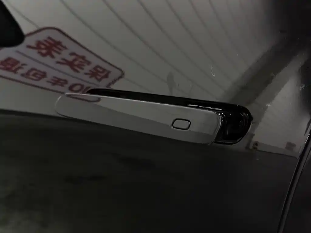 BYD Seal 07 DM-i 2026 — фото 18