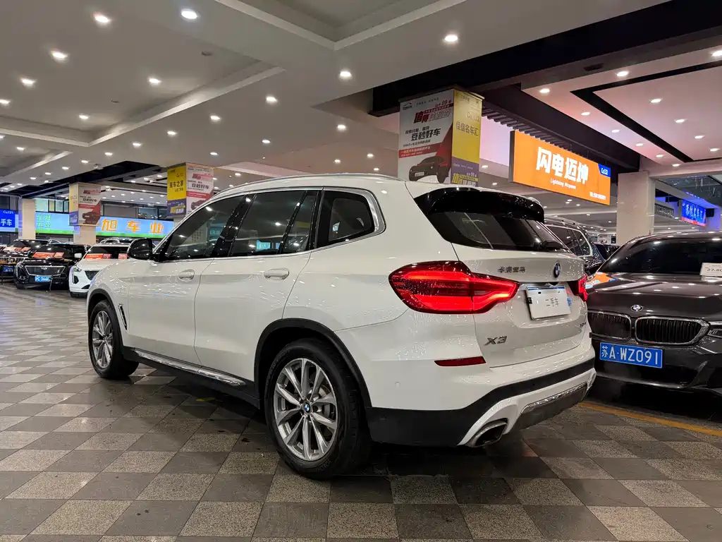 BMW X3 2019 — фото 12