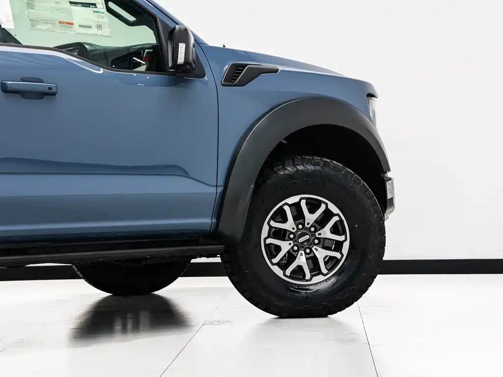 Ford F-150 Raptor — фото 17