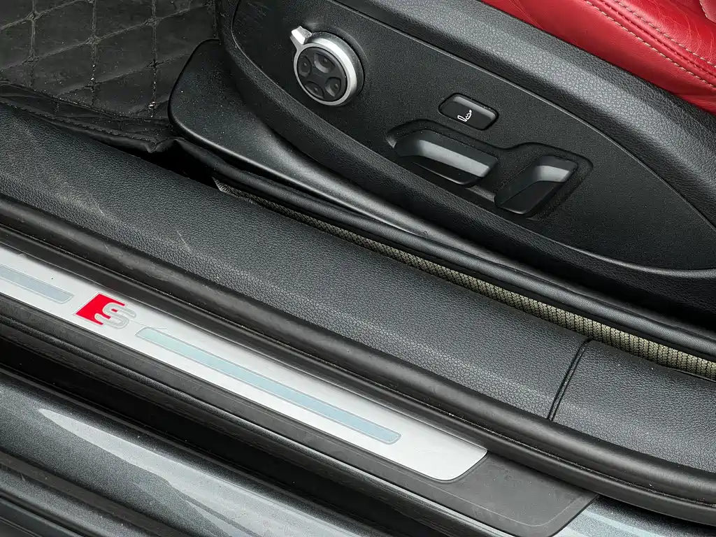 Audi S4 2024 — фото 22