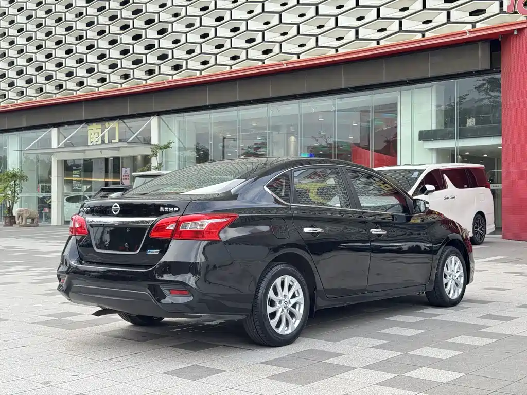 Nissan Sylphy 2017 — фото 26