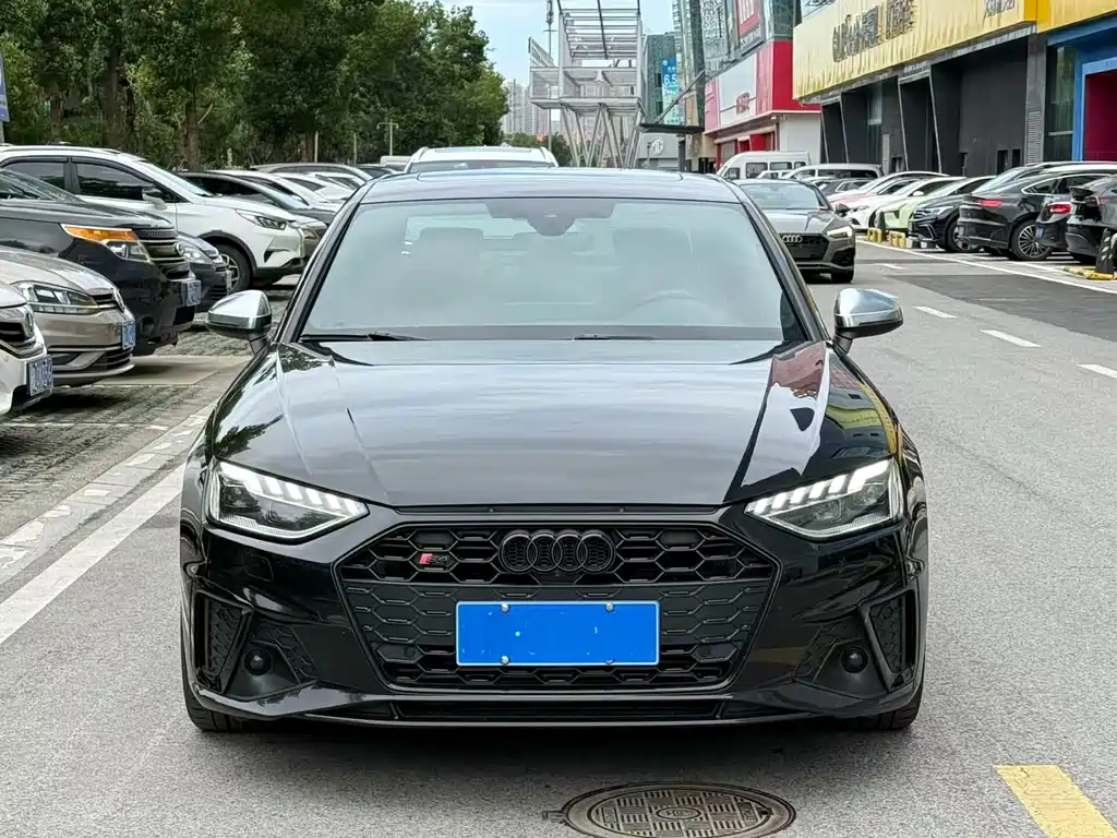 Audi S4 2023
