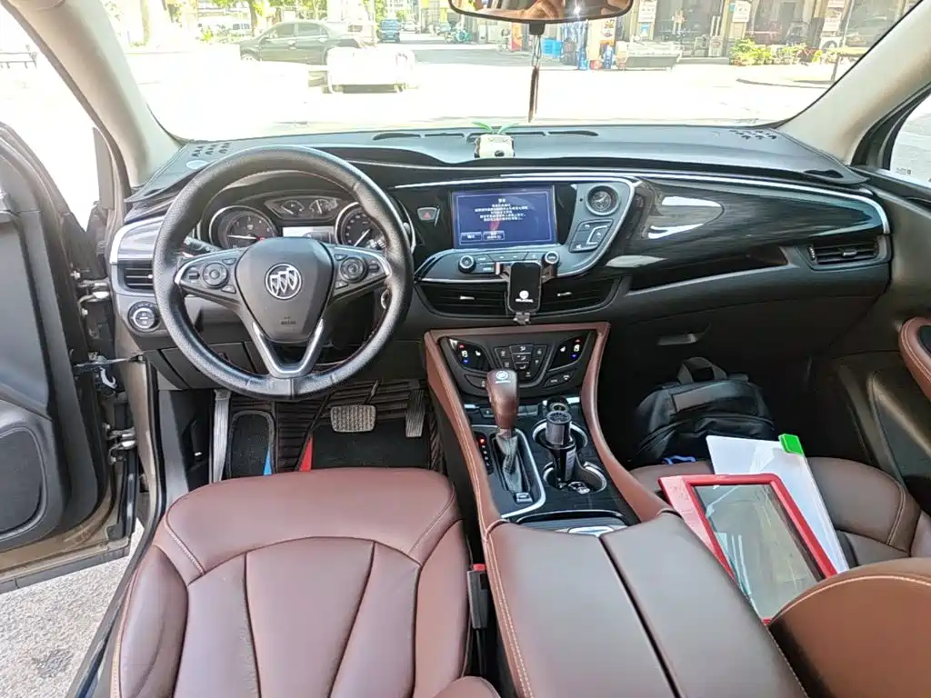 Buick Envision Plus 2019 — фото 10
