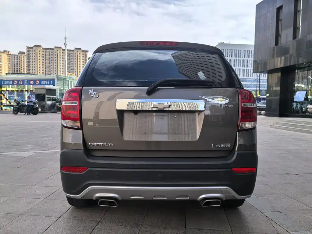 Chevrolet Captiva 2018 — фото 8