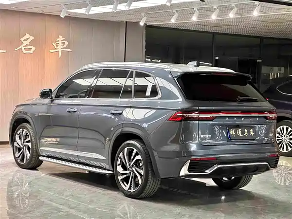 Geely Xingyue L 2023