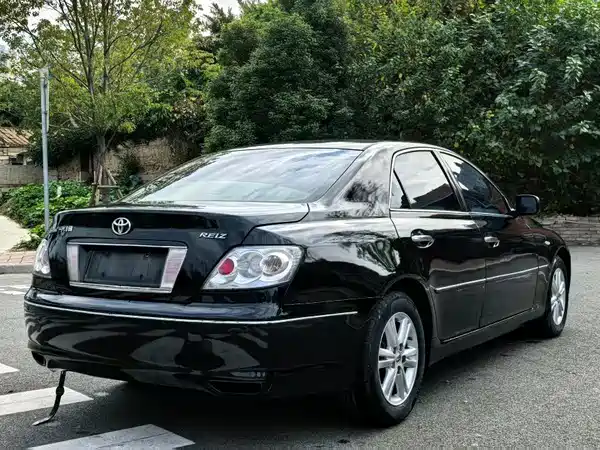 Toyota Reiz 2007