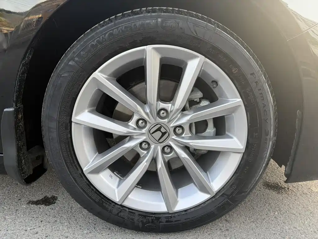 Honda Accord 2023 — фото 14