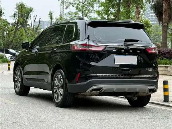 Ford Edge 2021