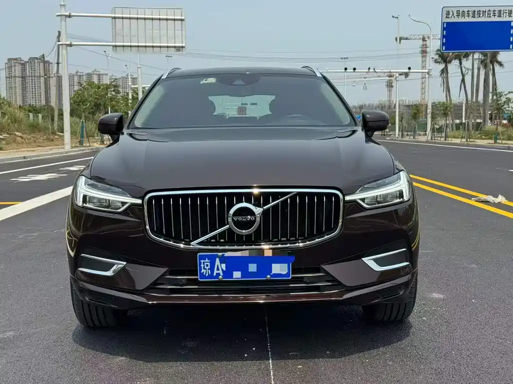 Volvo XC60 2020 — фото 2