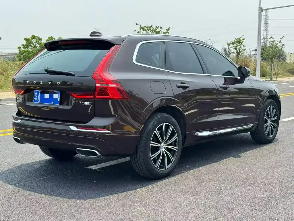 Volvo XC60 2020 — фото 4