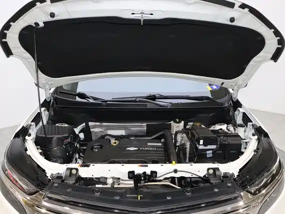 Chevrolet Equinox 2021 — фото 12
