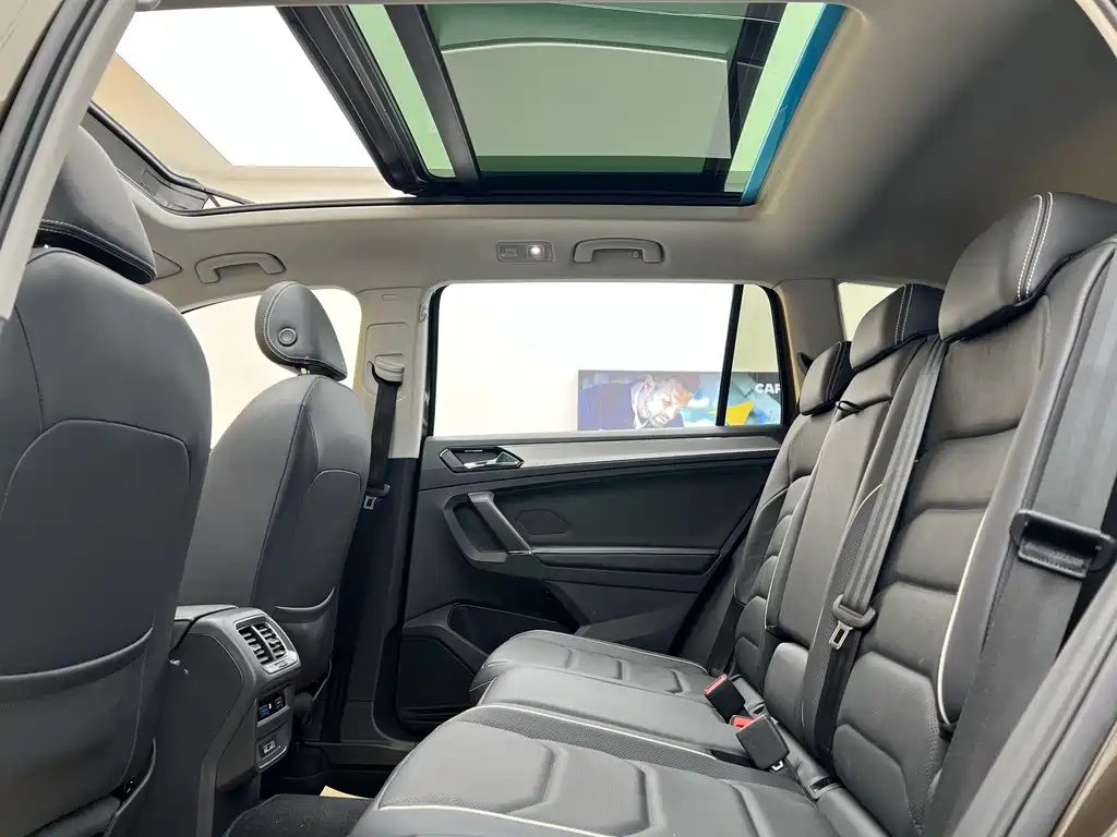 Volkswagen Tiguan L 2017 — фото 26
