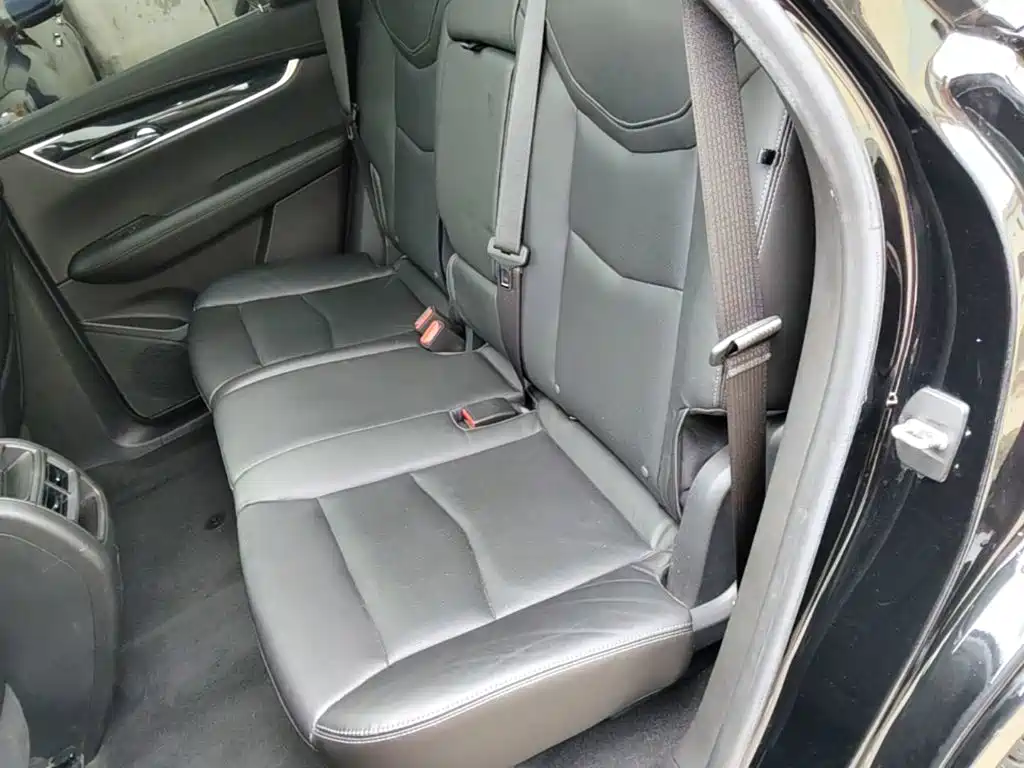 Cadillac XT5 2019 — фото 17