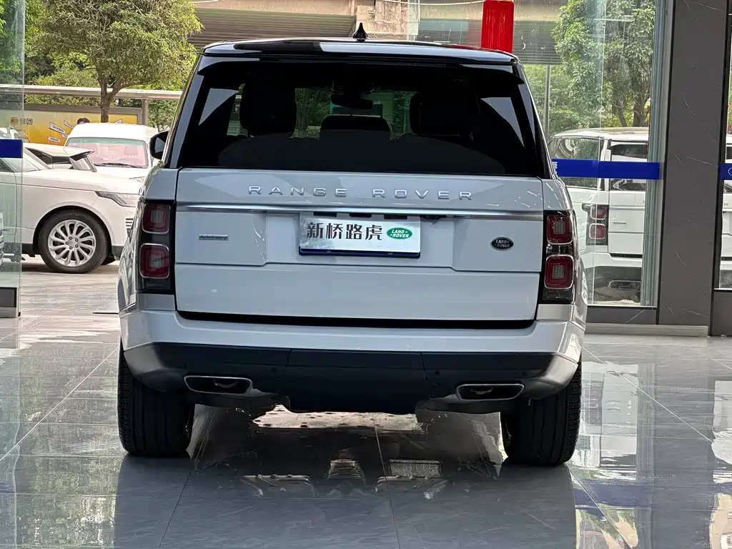 Land Rover Range Rover 2021 — фото 15