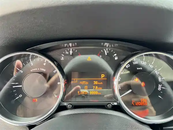 Peugeot 3008 2015