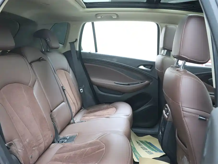 Buick Envision Plus 2017 — фото 17