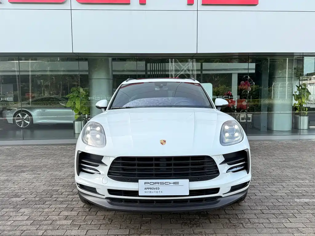 Porsche Macan 2019 — фото 2