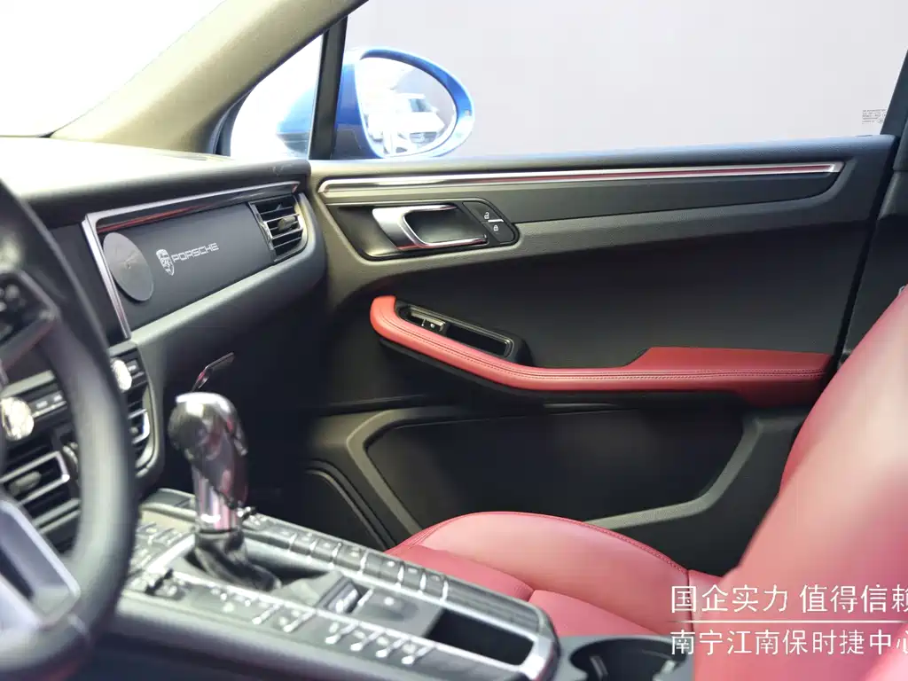Porsche Macan 2020 — фото 12