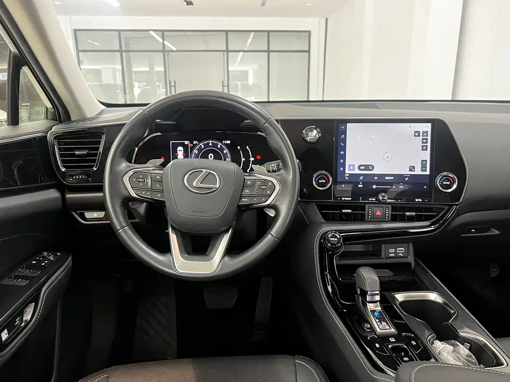 Lexus NX 2023 — фото 8