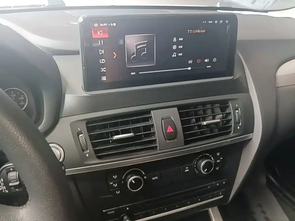 BMW X3 2018 — фото 13